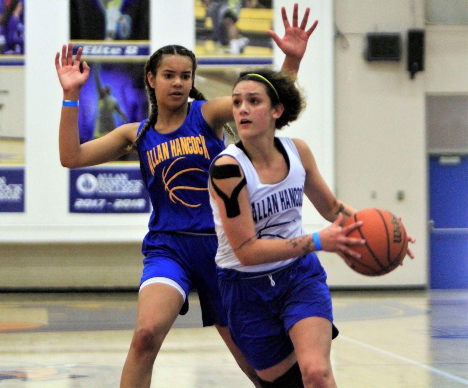 022621 AHC Women 09.JPG